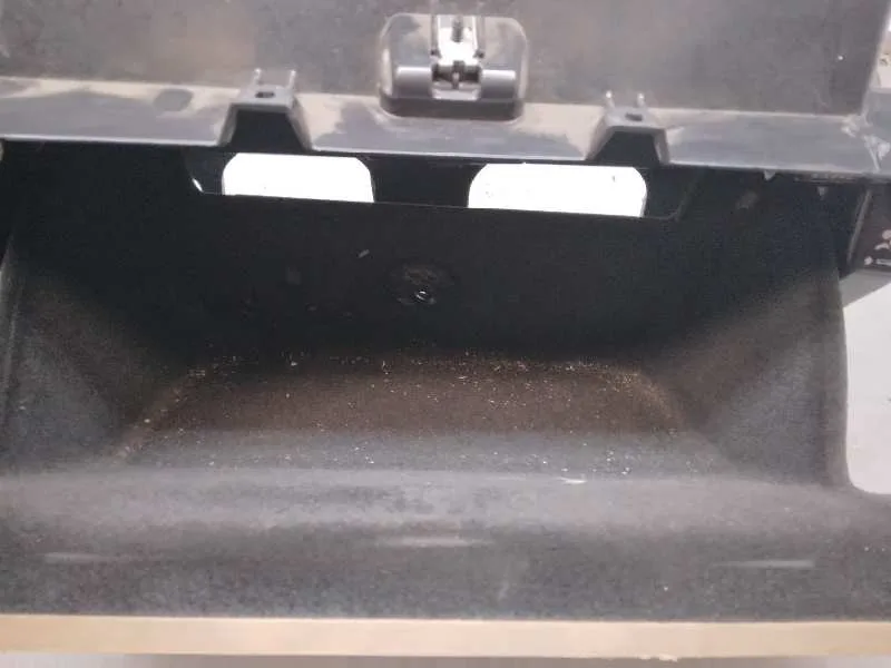Guantera para Volkswagen Passat Berlina (3C2)