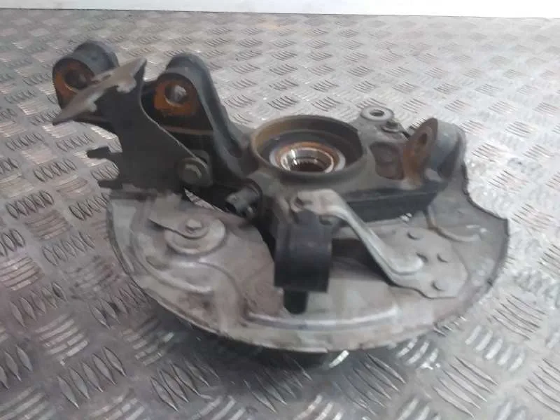 Mangueta Delantera Izquierda para Opel Combo Cargo (E)