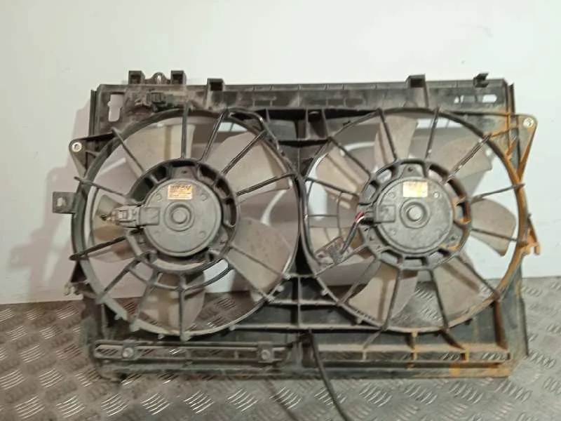 Electroventilador para Toyota Corolla Verso (R1)