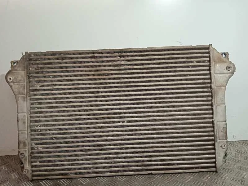 Intercooler para Toyota Corolla Verso (R1)
