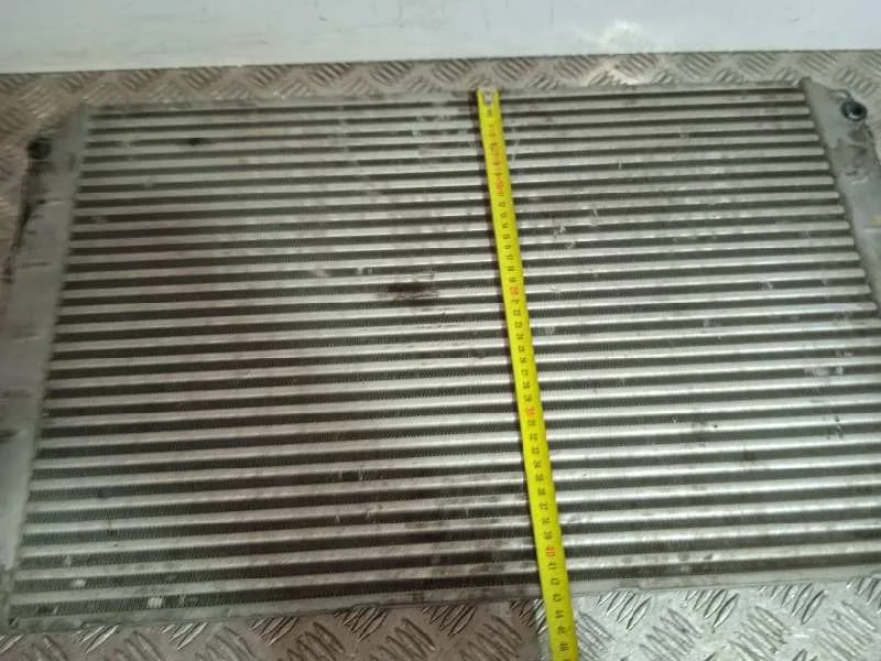 Intercooler para Toyota Corolla Verso (R1)