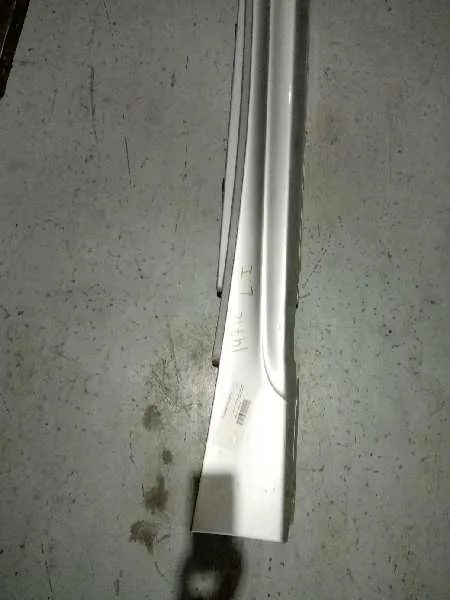 Faldon Lateral para Bmw Serie 1 Berlina (E81/E87)