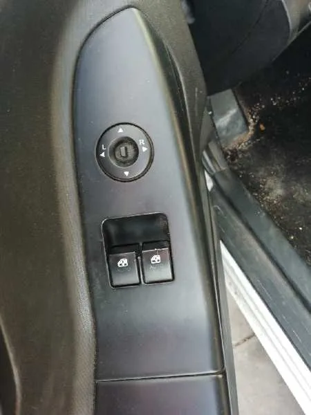 Mando Elevalunas Delantero Izquierdo para Kia Pro_Cee'd