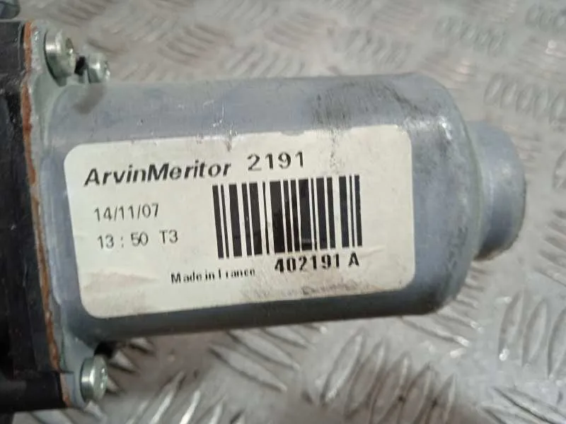 Elevalunas Trasero Izquierdo para Nissan Qashqai (J10)