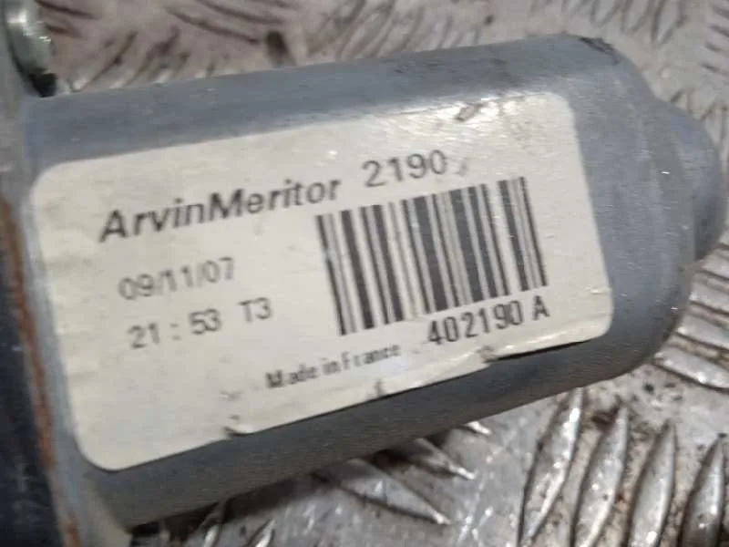 Elevalunas Trasero Derecho para Nissan Qashqai (J10)