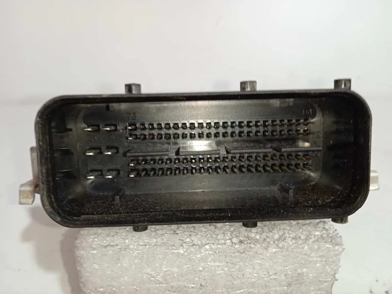 Centralita Motor Uce para Kia Rio (Yb)