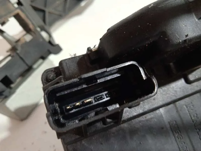 Cerradura Puerta Trasera Izquierda para Nissan Qashqai (J10)