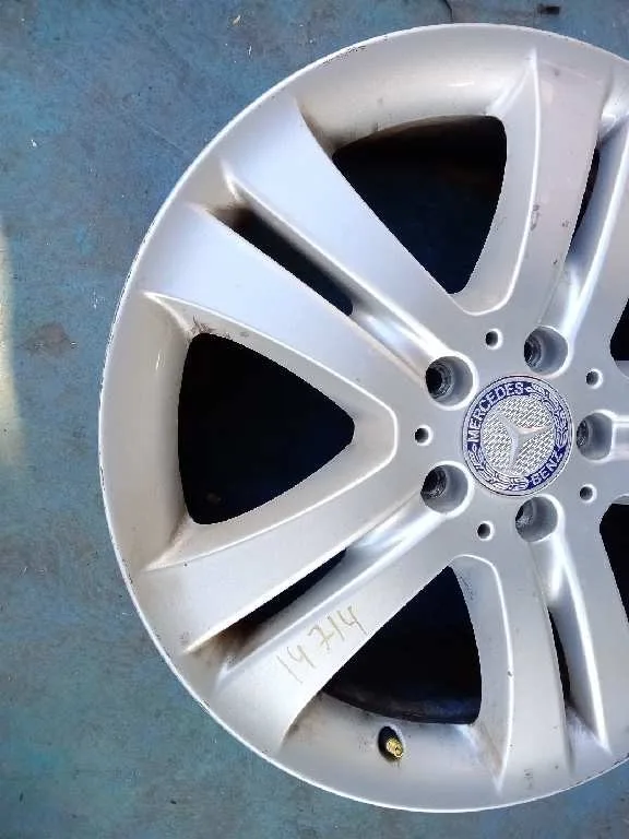 Llanta para Mercedes-Benz Clase R (W251)
