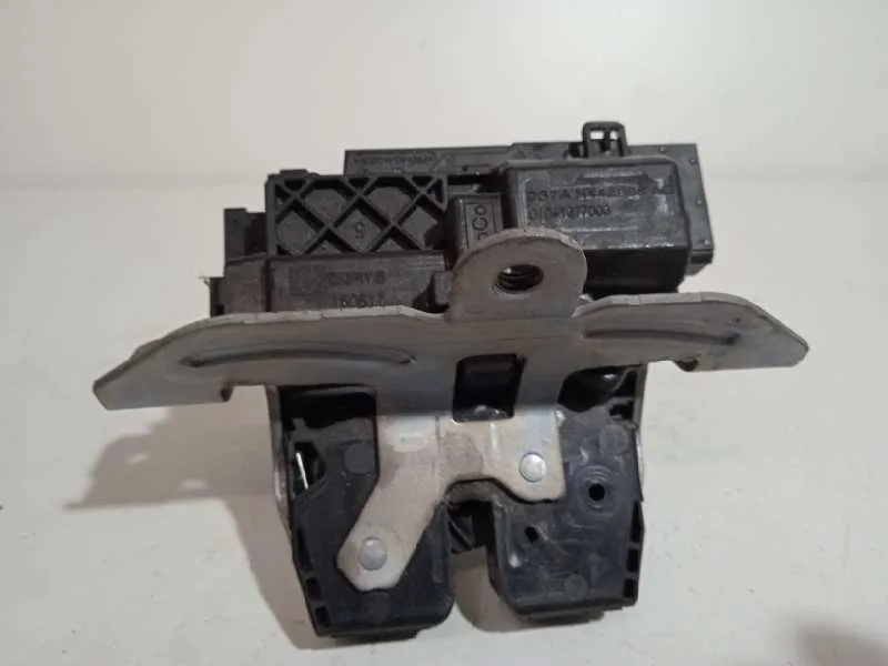 Cerradura Maletero / Porton para Ford Tourneo Courier (C4A)