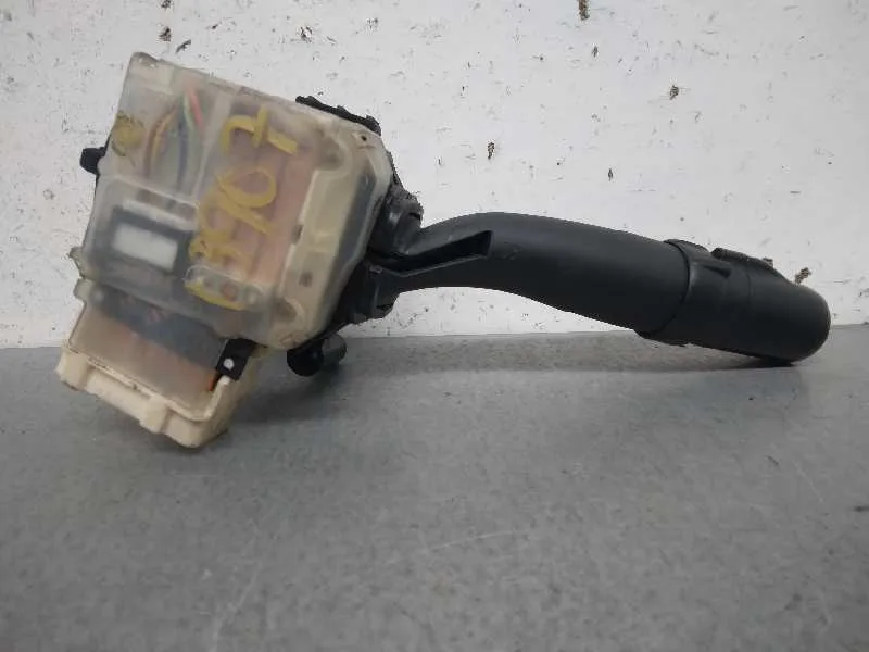 Mando Luces para Toyota Corolla Verso (R1)