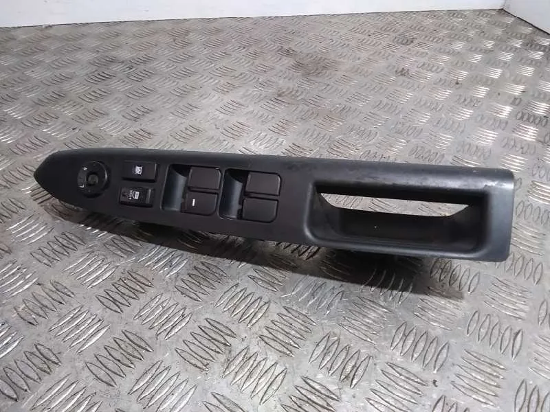 Mando Elevalunas Delantero Izquierdo para Kia Soul