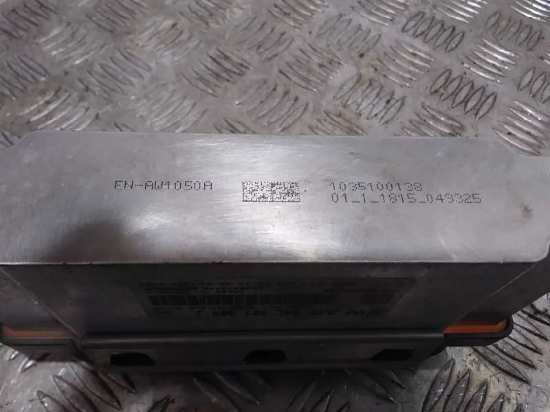 Centralita Motor Uce para Seat Ibiza (6P1)
