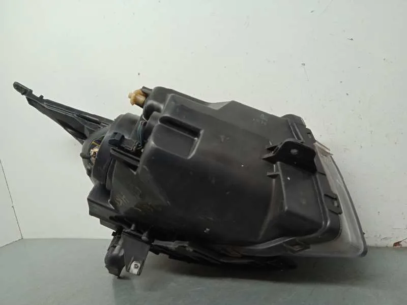 Faro Izquierdo para Chevrolet Cruze Hatchback