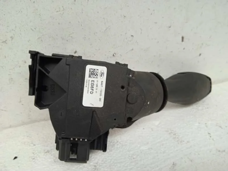 Mando Intermitentes para Ford Fiesta (Ccn)
