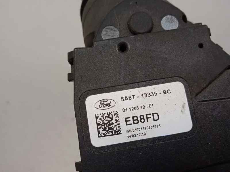 Mando Intermitentes para Ford Fiesta (Ccn)