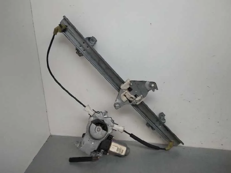 Elevalunas Delantero Derecho para Nissan Note (E11E)