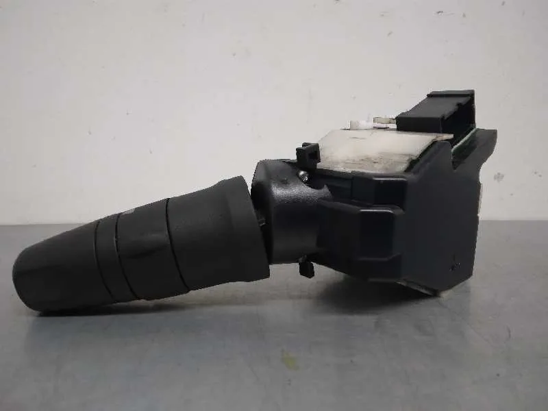 Mando Limpia para Nissan Note (E11E)
