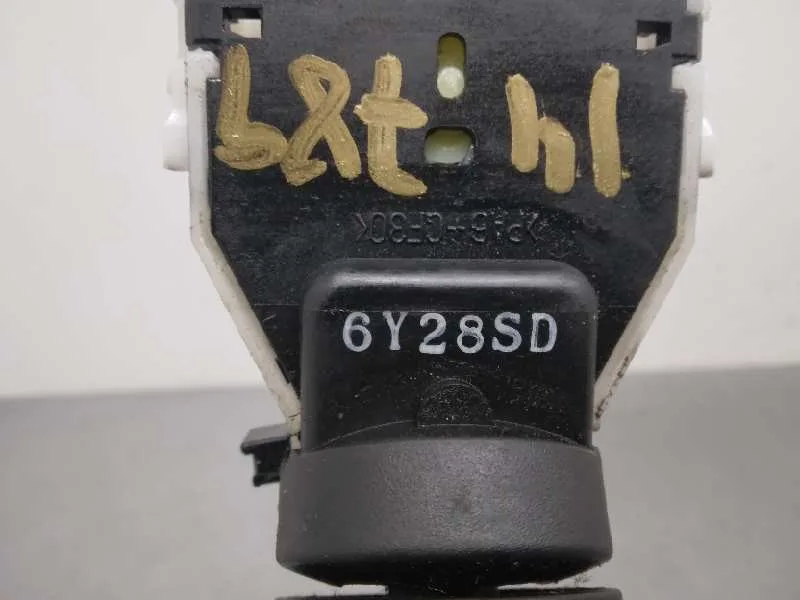 Mando Luces para Nissan Note (E11E)