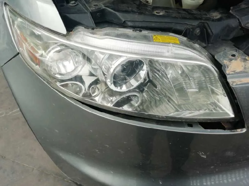 Faro Derecho para Infiniti Fx