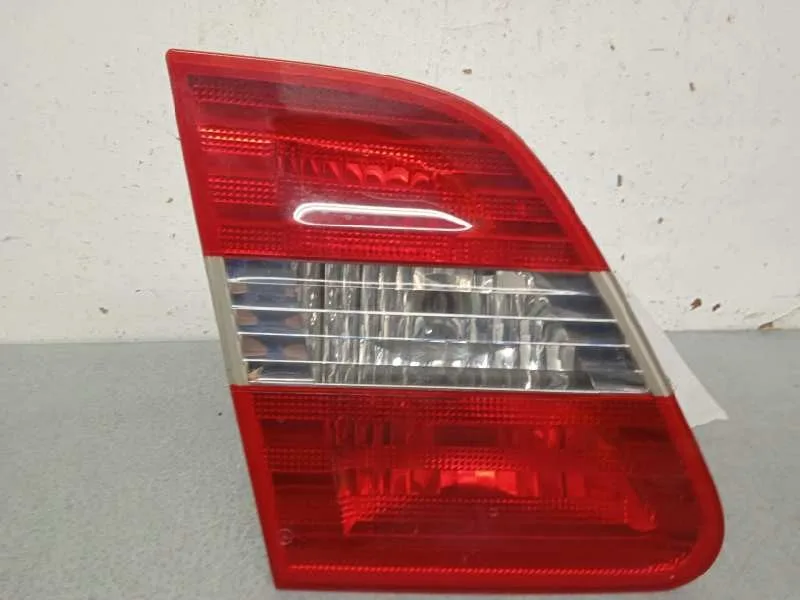 Piloto Trasero Izquierdo Interior para Mercedes-Benz Clase B (W245)