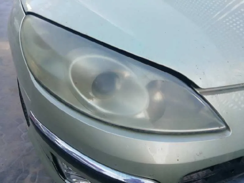 Faro Derecho para Peugeot 407