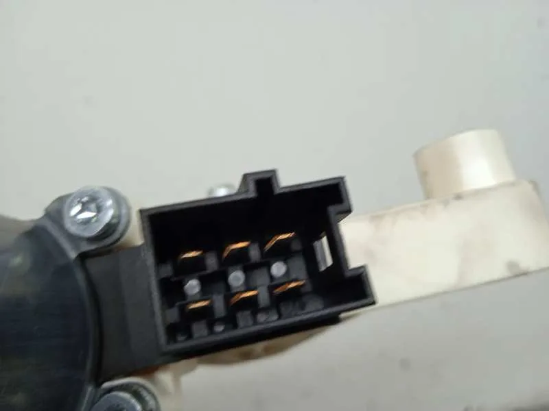 Motor Elevalunas Trasero Derecho para Mercedes-Benz Clase B (W245)