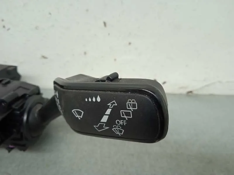 Mando Multifuncion para Seat Arona