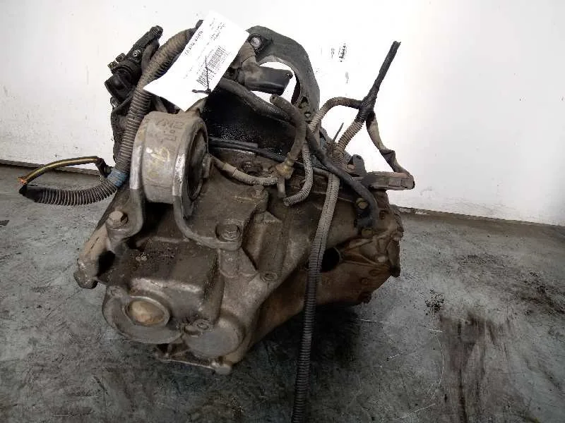 Caja Cambios para Nissan Almera Tino (V10M)