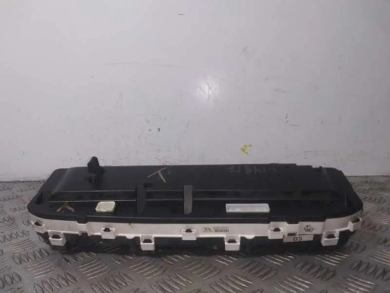 Cuadro Instrumentos para Toyota Prius+