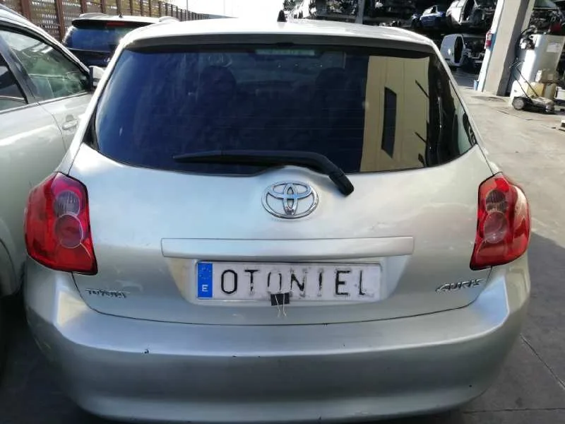 Porton Trasero para Toyota Auris