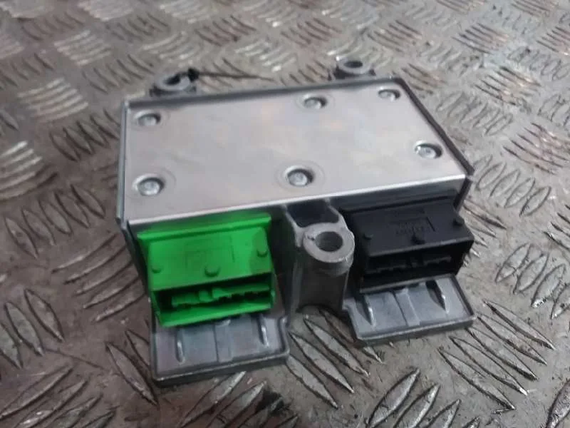 Centralita Airbag para Opel Zafira B