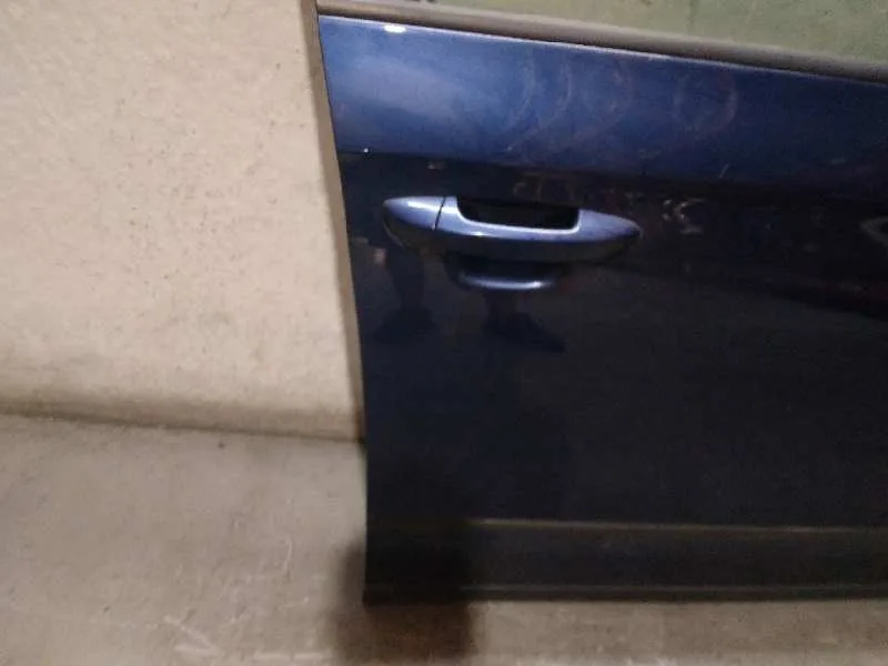 Puerta Delantera Derecha para Volkswagen Passat Berlina (3C2)