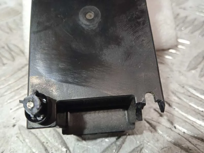 Mando Elevalunas Delantero Izquierdo para Ford Tourneo Courier (C4A)