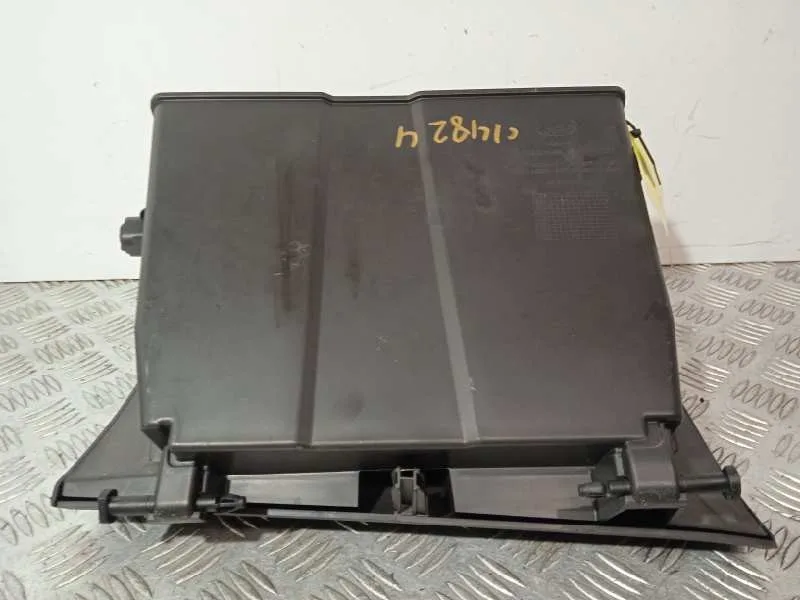 Guantera para Ford Tourneo Courier (C4A)