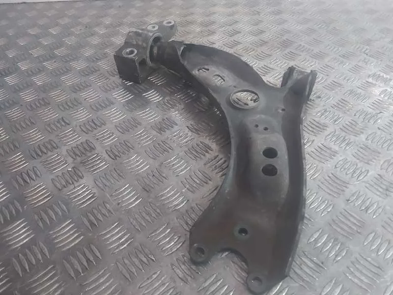 Brazo Suspension Inferior Delantero Izquierdo para Seat Altea Xl (5P5)
