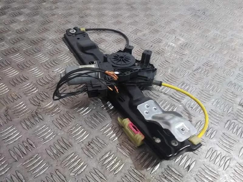 Elevalunas Trasero Izquierdo para Land Rover Evoque