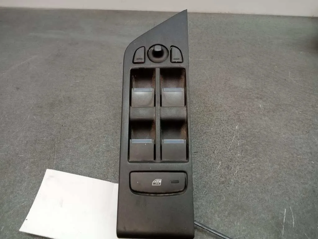 Mando Elevalunas Delantero Izquierdo para Land Rover Evoque