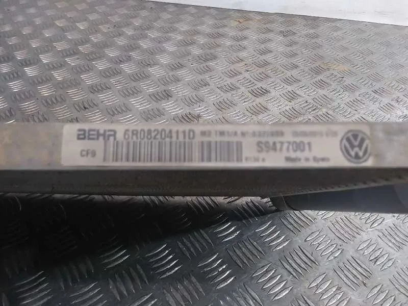 Condensador / Radiador Aire Acondicionado para Volkswagen Polo (6R1)