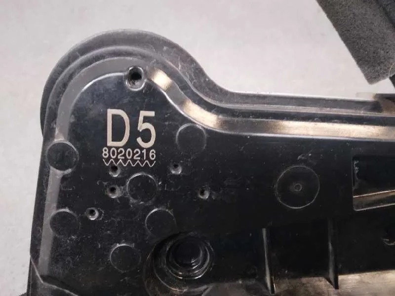 Cerradura Puerta Delantera Derecha para Toyota Prius+
