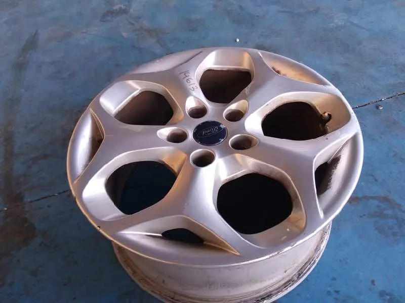 Llanta para Ford Focus Turnier (Cb4)