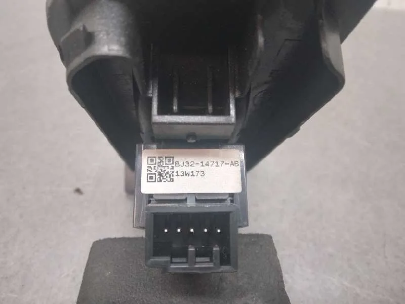 Mando Elevalunas Trasero Derecho para Land Rover Evoque