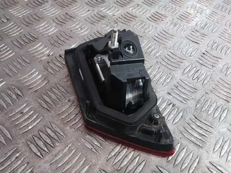 Piloto Trasero Derecho Interior para Renault Clio Iv