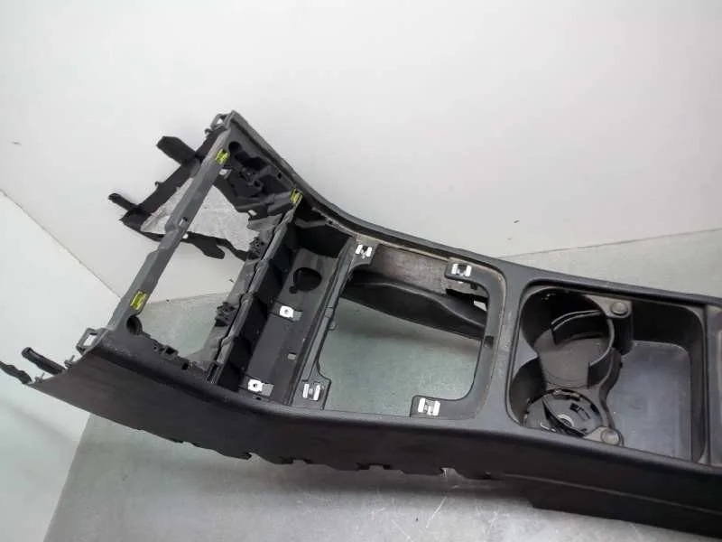 Apoyabrazos Central para Volkswagen Passat Berlina (3C2)