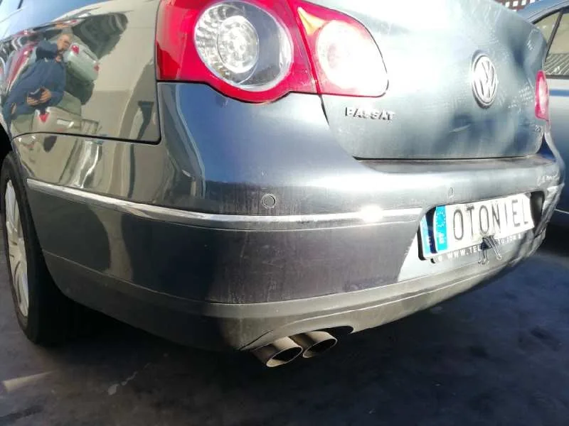 Paragolpes Trasero para Volkswagen Passat Berlina (3C2)
