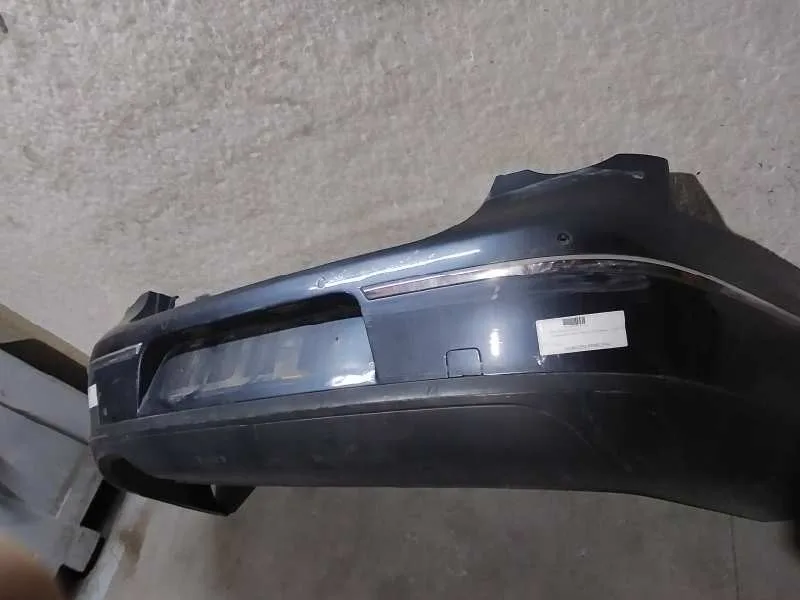Paragolpes Trasero para Volkswagen Passat Berlina (3C2)
