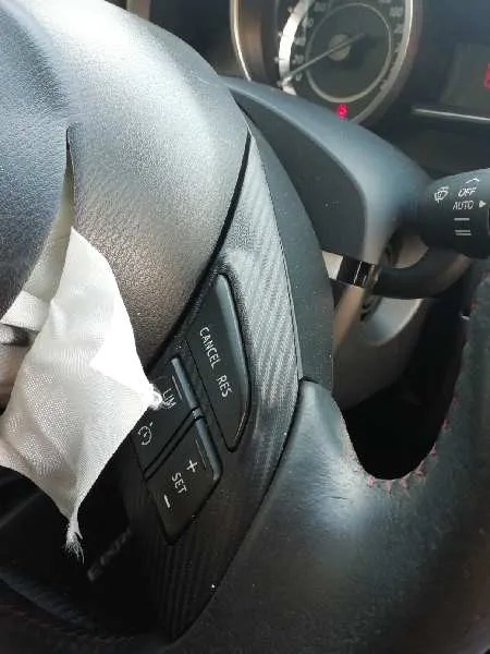 Volante para Mazda 3 Lim. ()