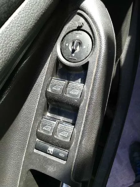 Mando Elevalunas Delantero Izquierdo para Ford Kuga (Cbs)