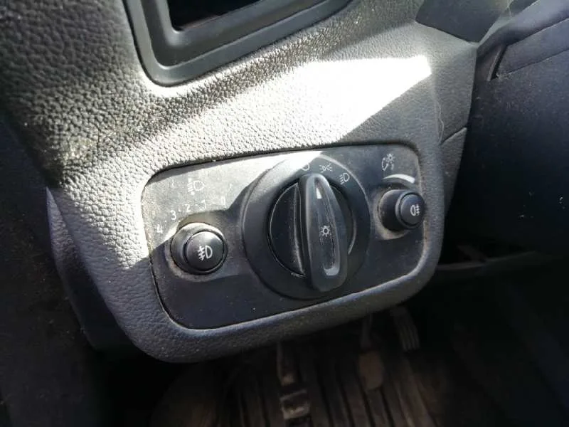 Mando Luces para Ford Kuga (Cbs)