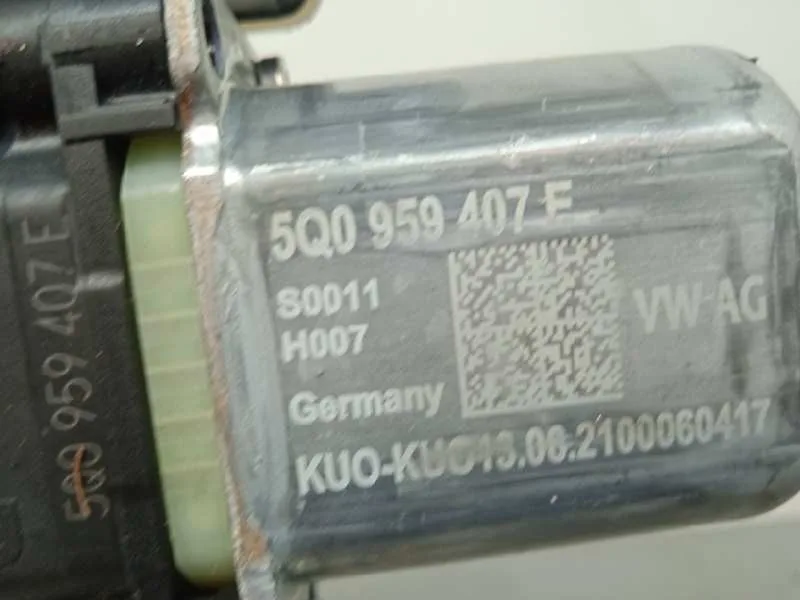 Motor Elevalunas Trasero Izquierdo para Seat Ateca (Khp)
