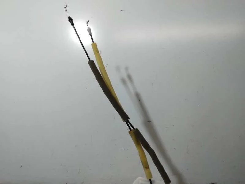 Cerradura Puerta Delantera Izquierda para Mazda 3 Lim. ()